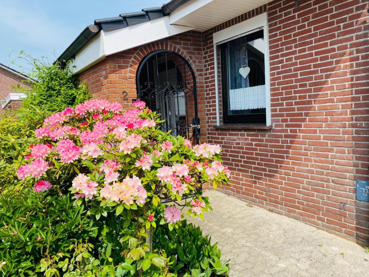 Ferienhaus An Der Kueste Im Luftkurort Hage Villa Екстериор снимка